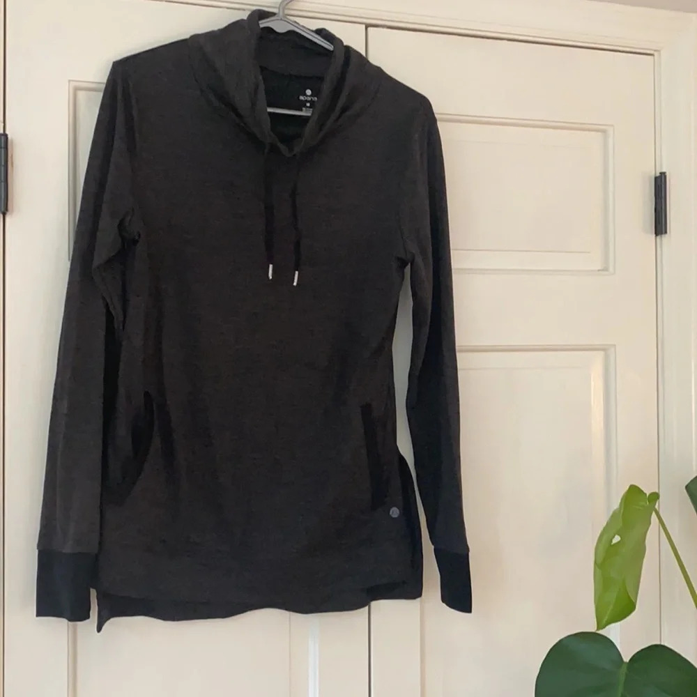 Gray cowl neck Apana workout casual top pockets M Charcoal Drawstring Pullover